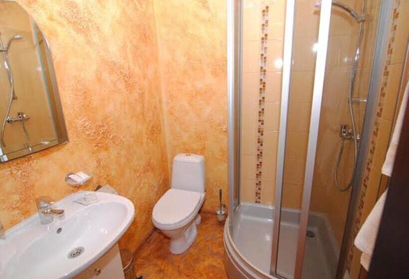 اتاق استاندارد, Guest House Lotus