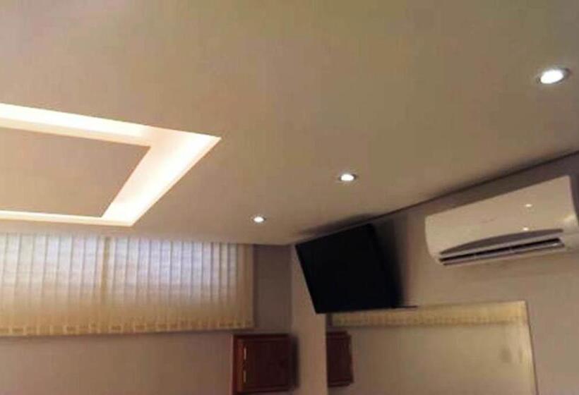 ماستر سويت, Motel Cisne Blumenau
