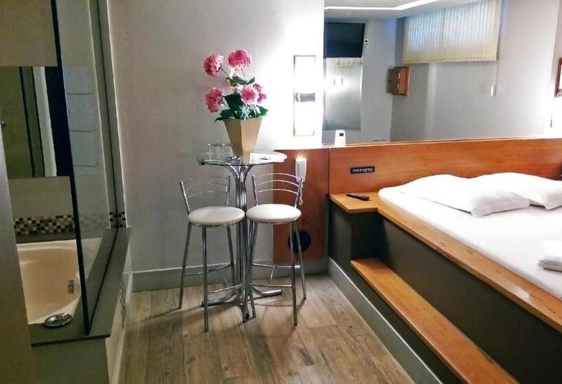 Люкс Мастер, Motel Cisne Blumenau