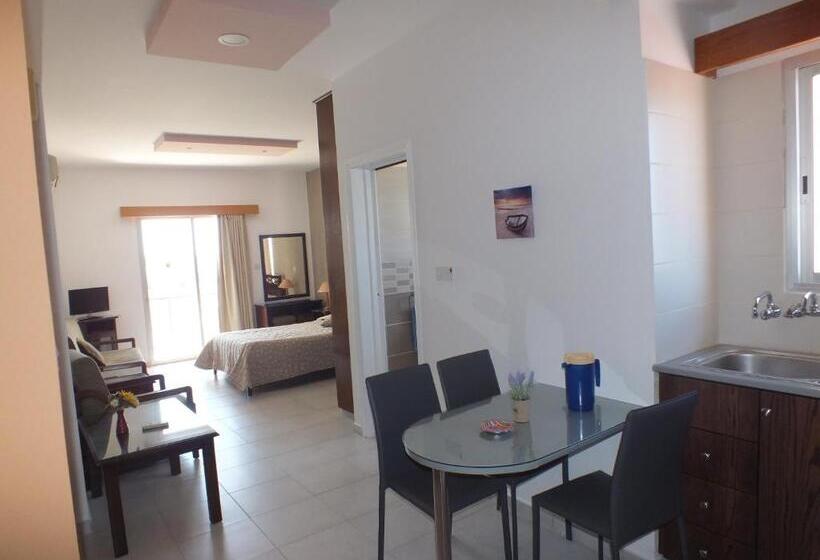 Студия Стандарт Вид на Море, Petsas Apartments