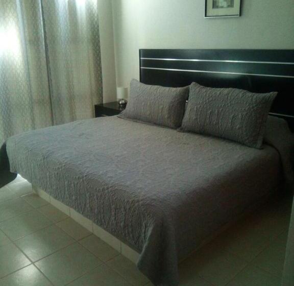 Quarto Basic, Y Suites Los Encantos