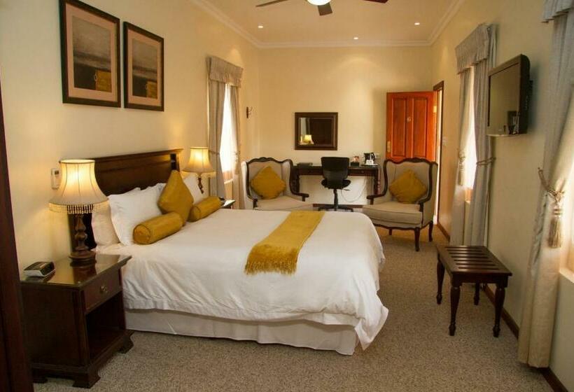 Номер Deluxe, 26 On Chamberlain Guest House