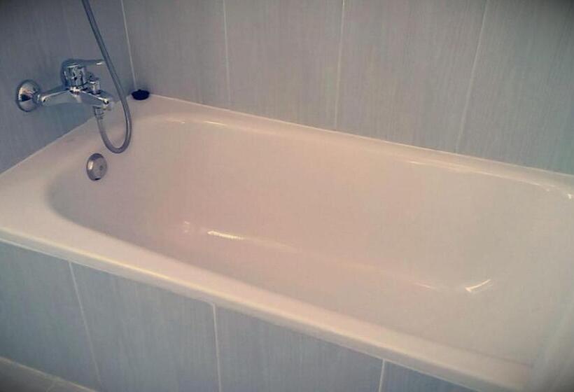 Номер Стандарт с Террасой, Hostal Ekaitza