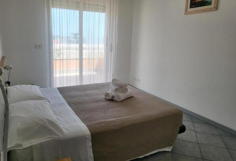 Апартаменты 1 Спальня Вид на Море, Residence Le Palme