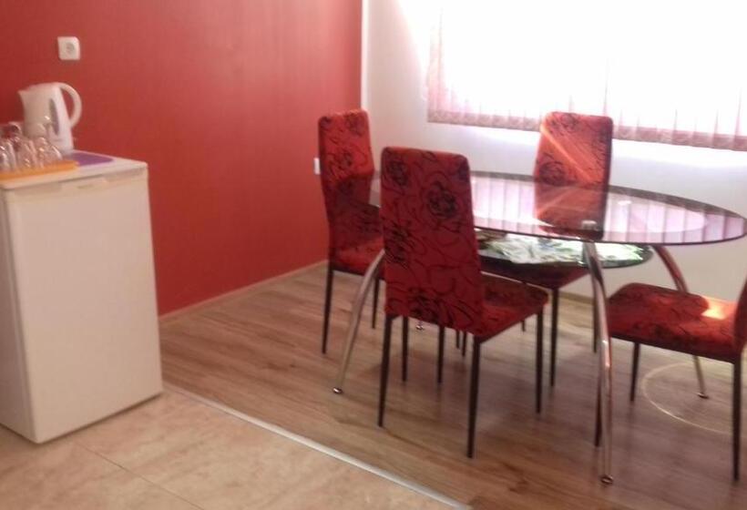 Апартаменты 2 Спальни, Guest House Nedelchevi