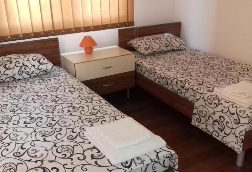 Номер Стандарт, Guest House Nedelchevi
