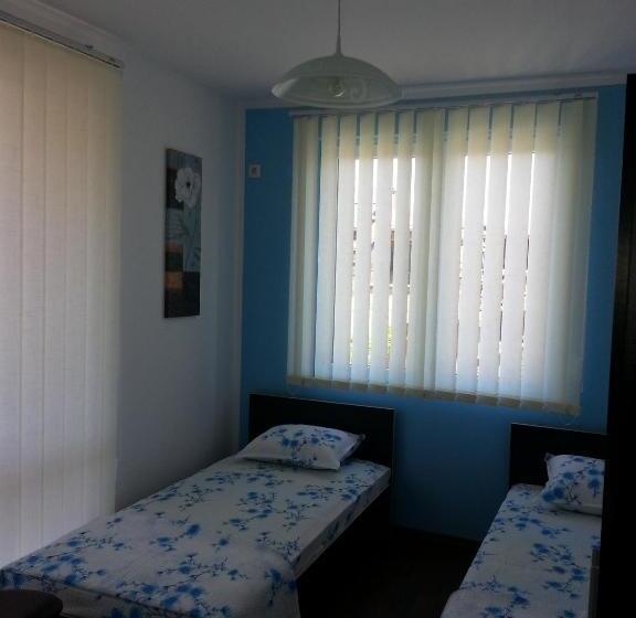 Номер Стандарт, Guest House Nedelchevi