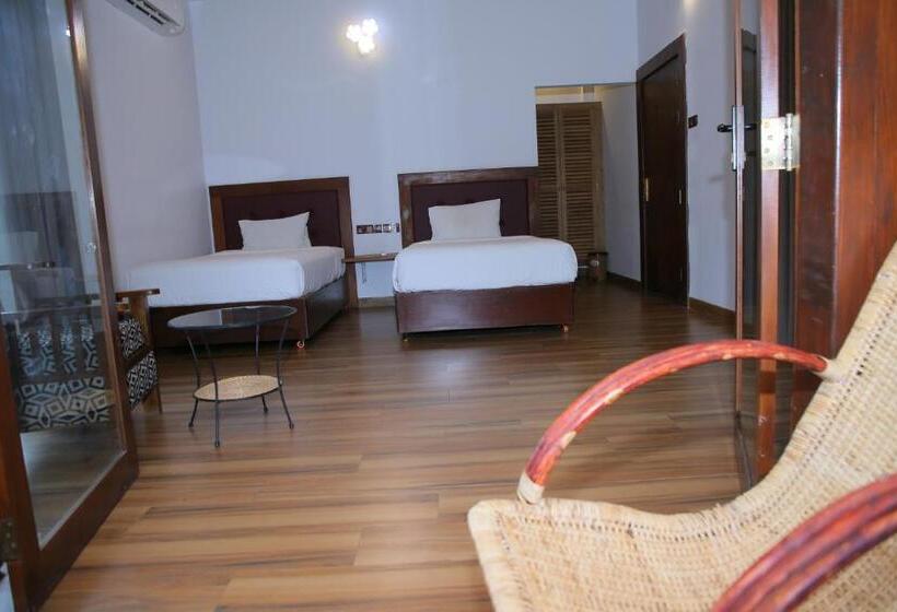 اتاق لوکس, Gatetrees Resort