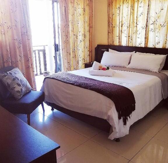 Номер Стандарт, Hilton Gardens Guesthouse