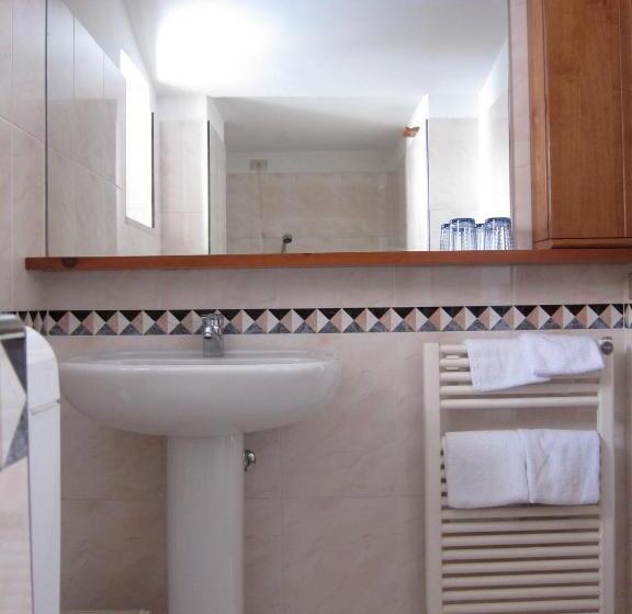 수피리어 스튜디오, Residence Castelli