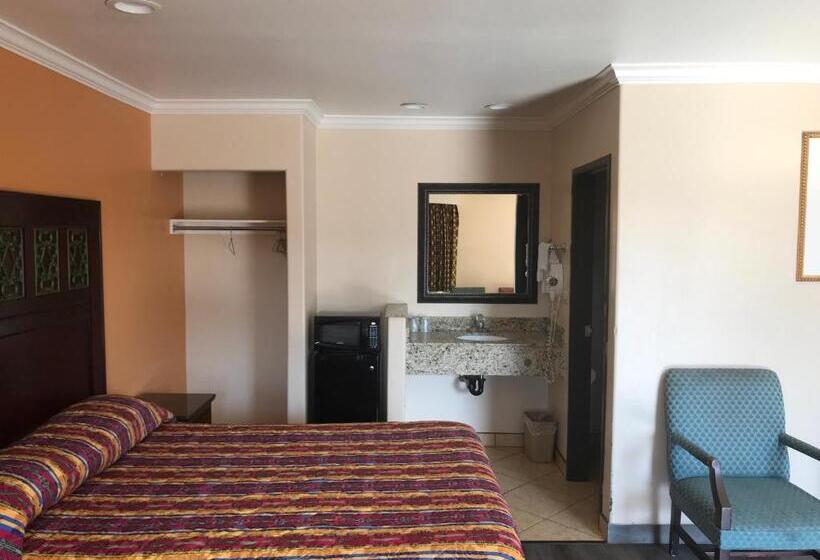 Номер Deluxe, Hyland Motel