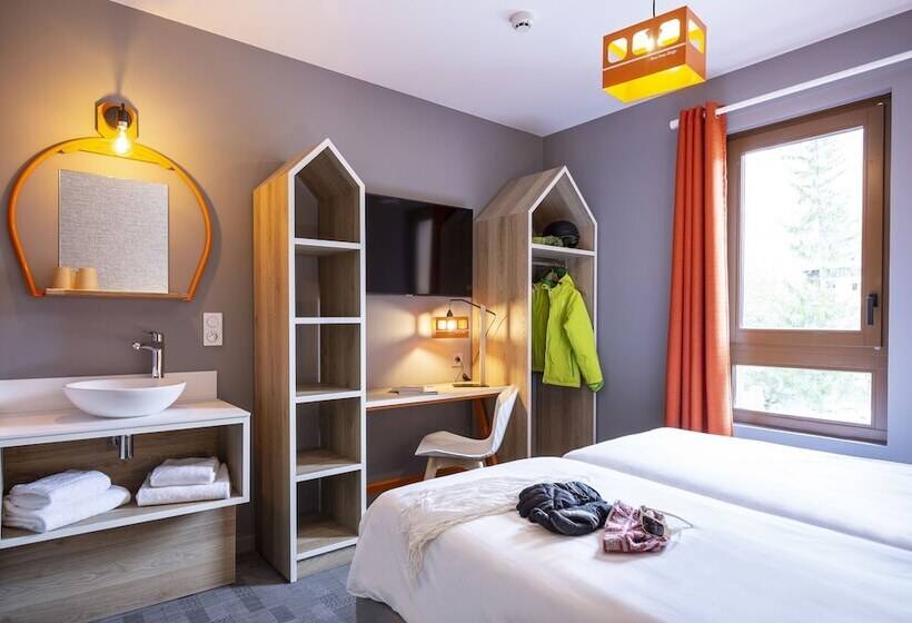 اتاق کلاب, Base Camp Lodge   Bourg Saint Maurice