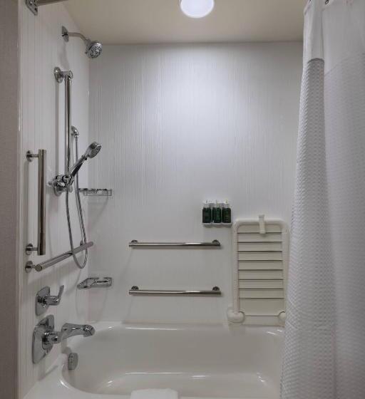 Номер Стандарт, Courtyard St. Louis Brentwood