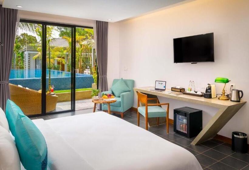 小室, Grand Venus La Residence