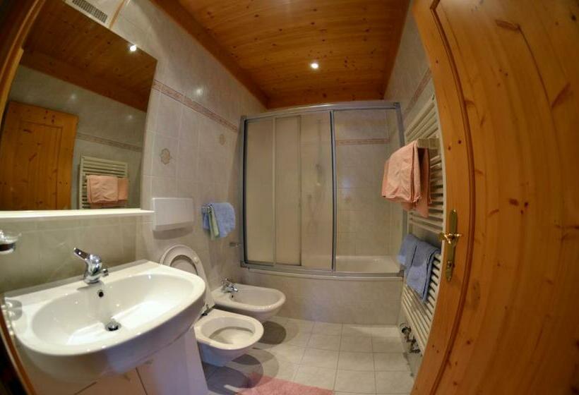 Студио Стандарт с Балконом, Apartments Mupan