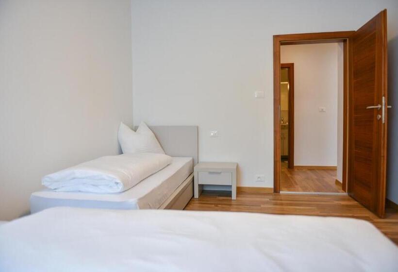 Апартаменты 1 Спальня с Видом, Apartments Mupan