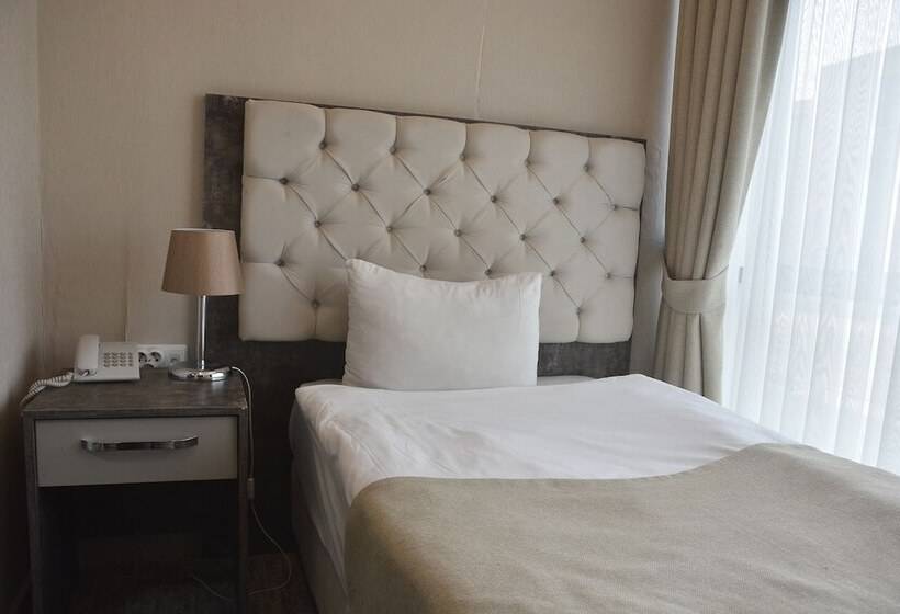 اتاق استاندارد یک نفره, Prusias Otel