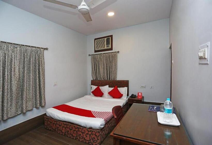 Standard Room, Oyo 26626 The Citi Residenci