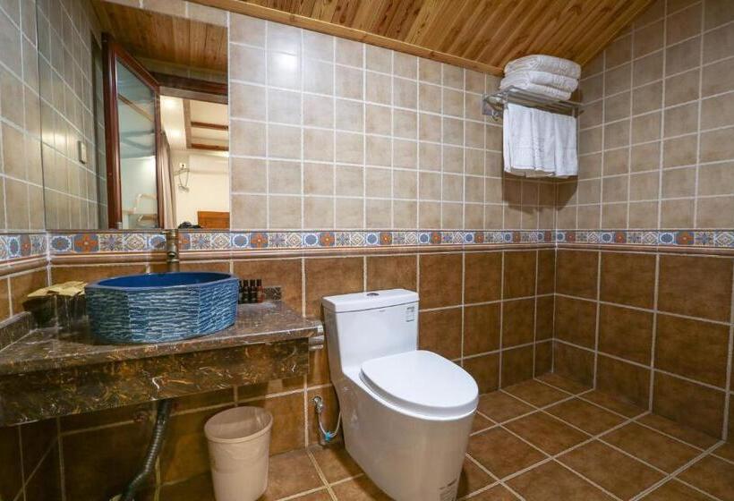 شقة غرفتين, Easy House