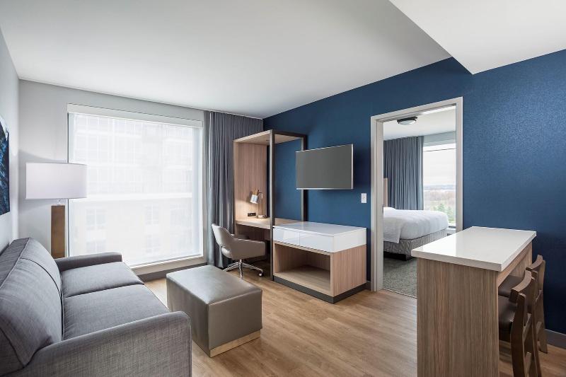 Люкс Кровать Кинг, Springhill Suites Madison