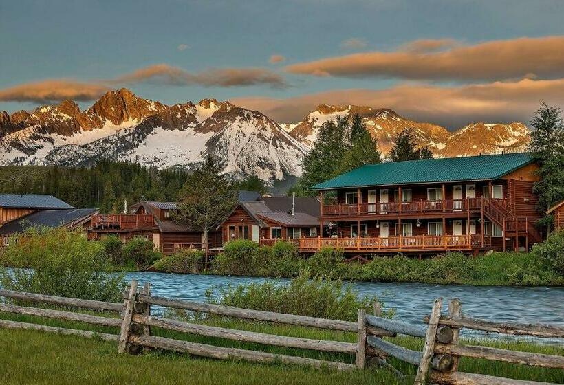 스탠다드 발코니 룸, Redfish Riverside Inn