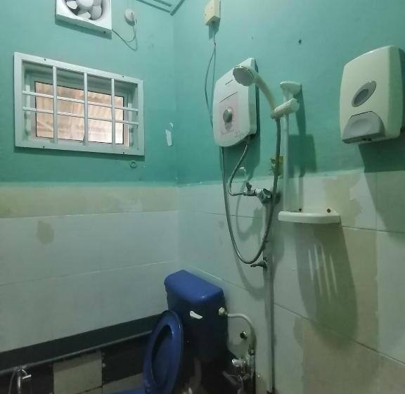 Семейный Номер, Fbs Inn Dungun