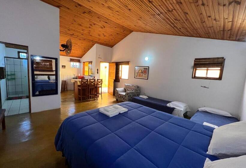 Четырехместный Номер Стандарт, Hospedaria Vila Khepri