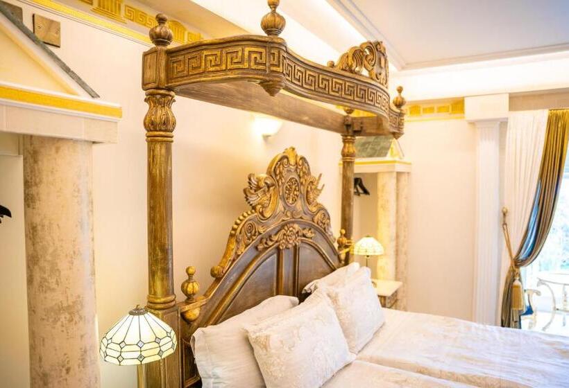 Королевский Люкс, Ferndale Luxury Boutique Bed & Breakfast