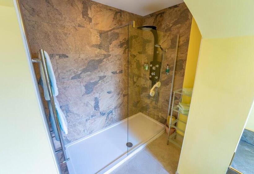 Королевский Люкс, Ferndale Luxury Boutique Bed & Breakfast