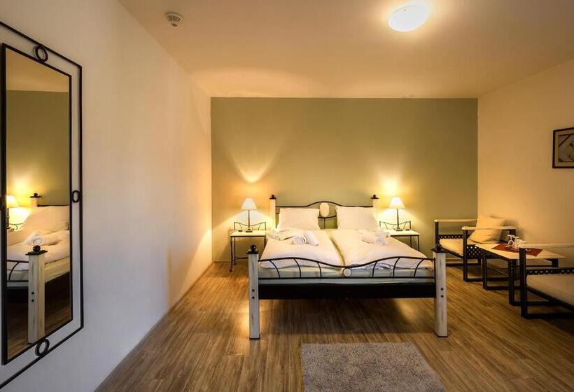 Номер Стандарт, Wellness Hotel Lihovar