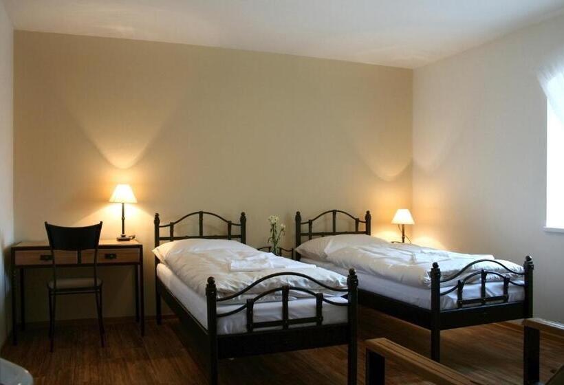 Номер Стандарт Адаптированный для Инвалидов, Wellness Hotel Lihovar