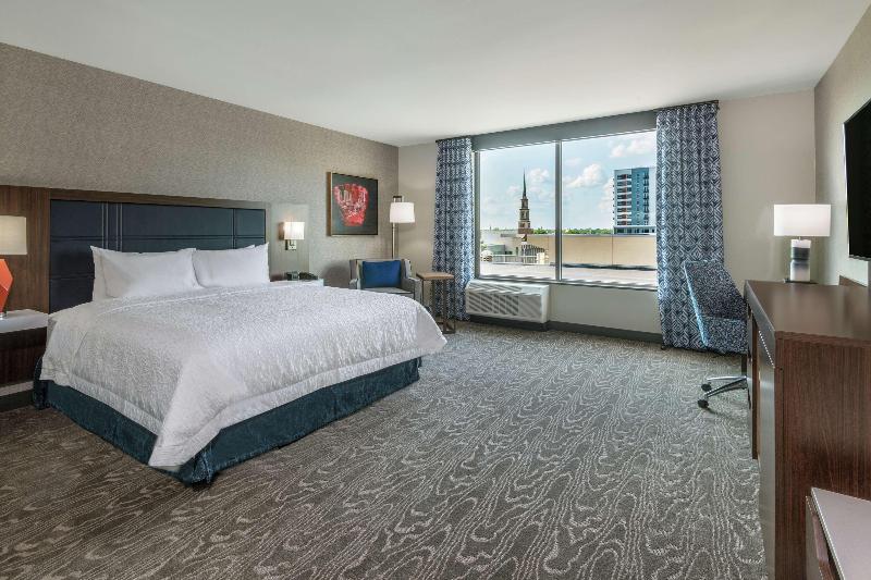 Стандартный Номер Кровать Кинг, Hampton Inn & Suites Fort Wayne Downtown