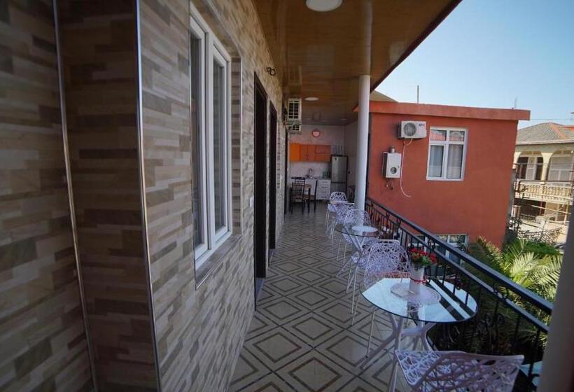 اتاق استاندارد با بالکن, Nikas Guest House