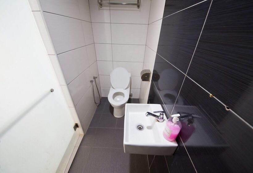 Номер Стандарт, Golden Pearl Hotel Near Universiti Tun Hussein Onn Malaysia Uthm