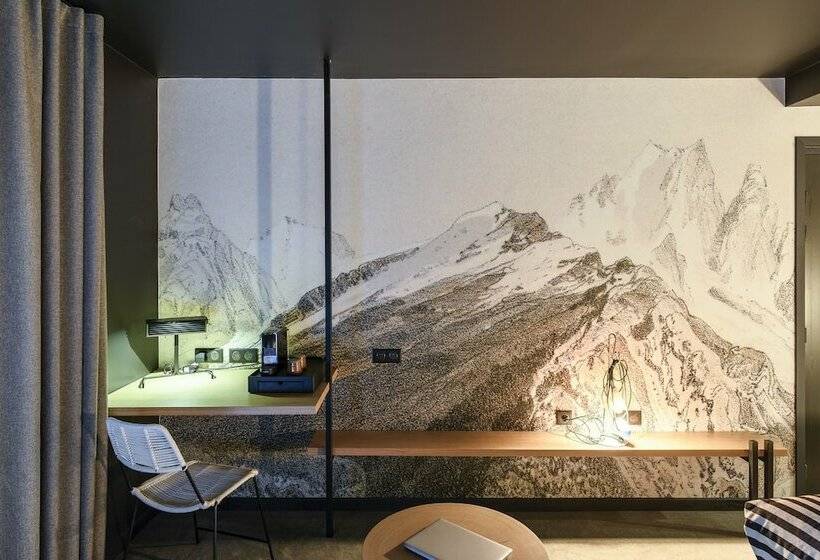 Люкс Премиум, La Folie Douce Hotels Chamonix
