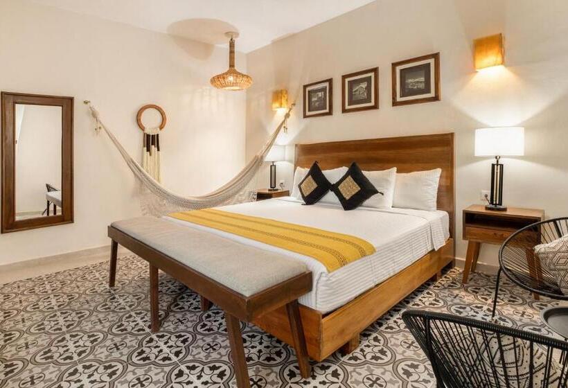 מיטת קינג בסוויטה, Le Muuch Hotel Boutique