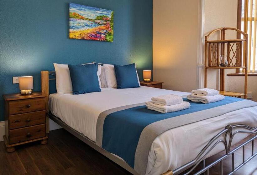 Номер Deluxe, The Coo's Guest House