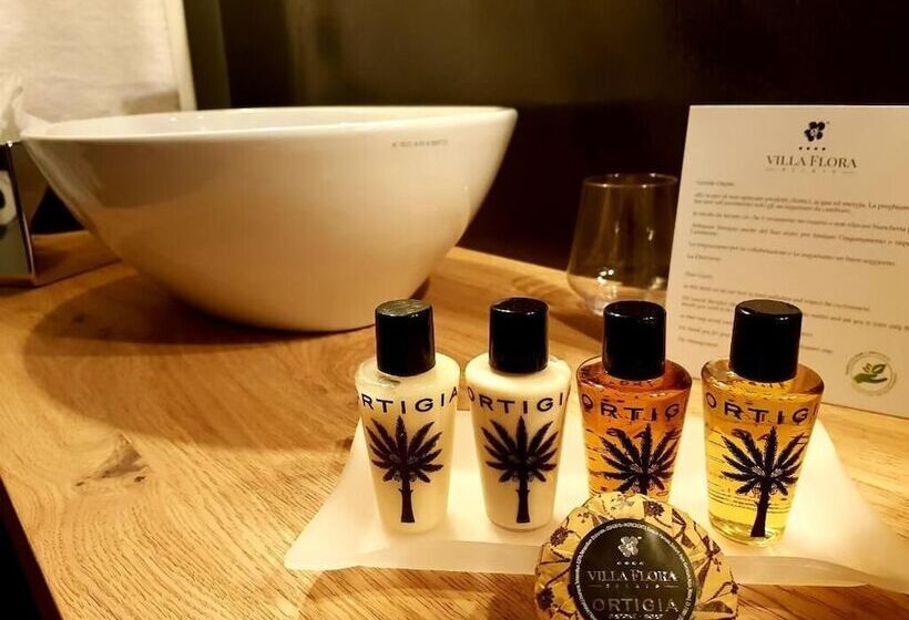اتاق سوپریور یک تخته, Villa Flora Relais
