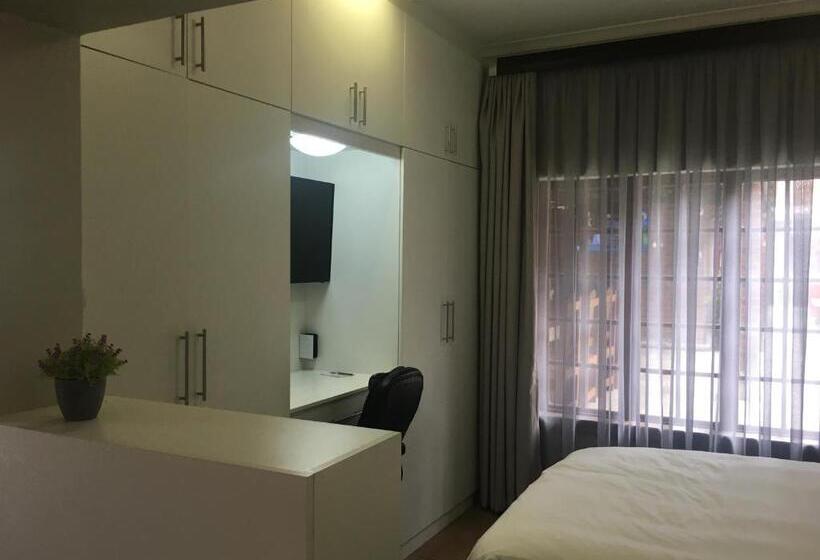 Люкс Повышенной Комфортности, The Travel Inn Durban