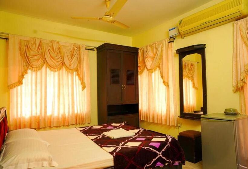 스위트 킹사이즈 침대, Vrindavan Suites Guruvayur
