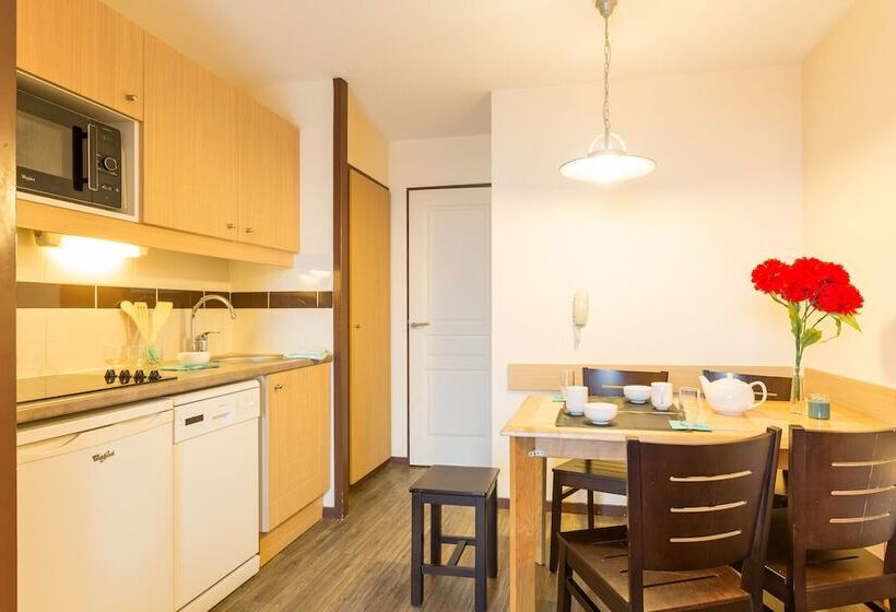 Апартаменты 1 Спальня, Sowell Residences Le Port