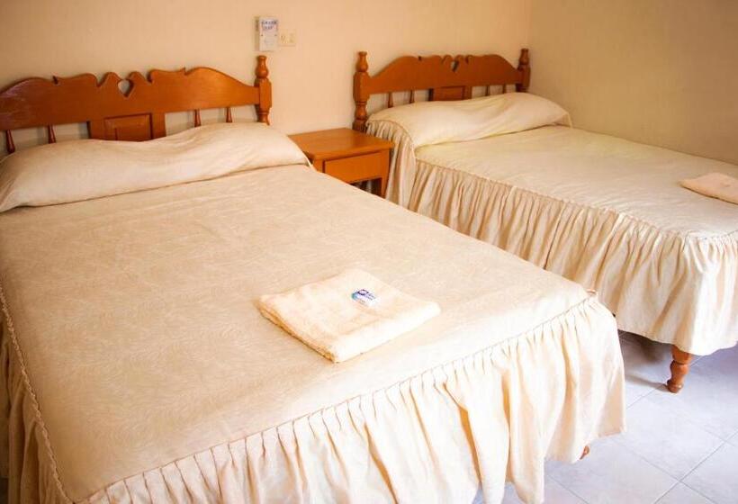 Quarto Estandar 2 Camas Casal, Isla Esmeralda