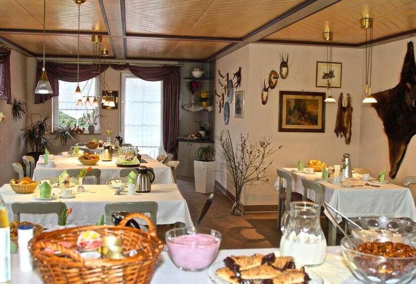 Номер Стандарт, Landhotel Jagdschloss