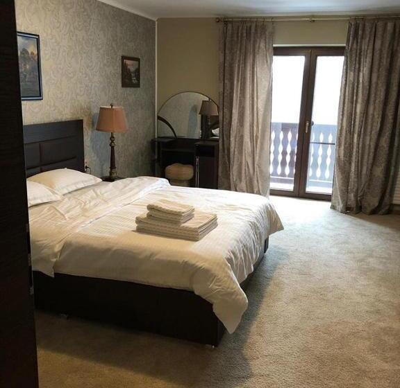 غرفة عائلية, Platinvm B&b