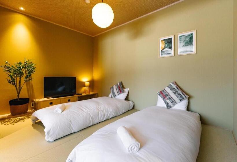 Люкс Повышенной Комфортности, Wadano Gateway Suites & Apartments