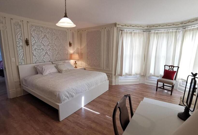 Family Suite, By The River B&b