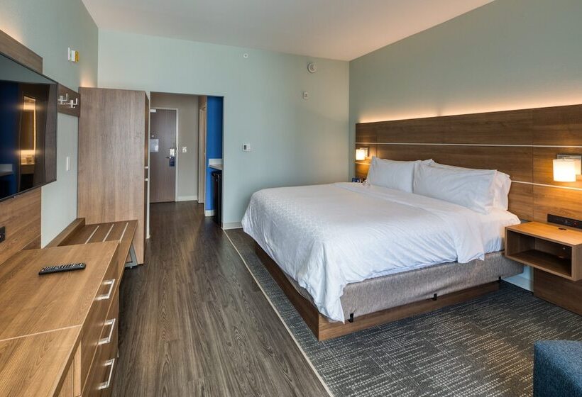 标准间带双人床, Holiday Inn Express & Suites   Charlotte   South End, An Ihg
