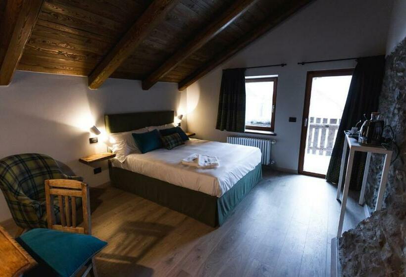 اتاق خانوادگی, Granuit Room & Breakfast