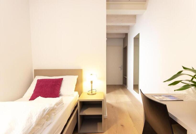 اتاق استاندارد یک نفره, Locanda Le Due Travi