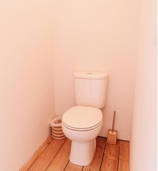 كوخ قياسي, Dreamsea Surf Guest House